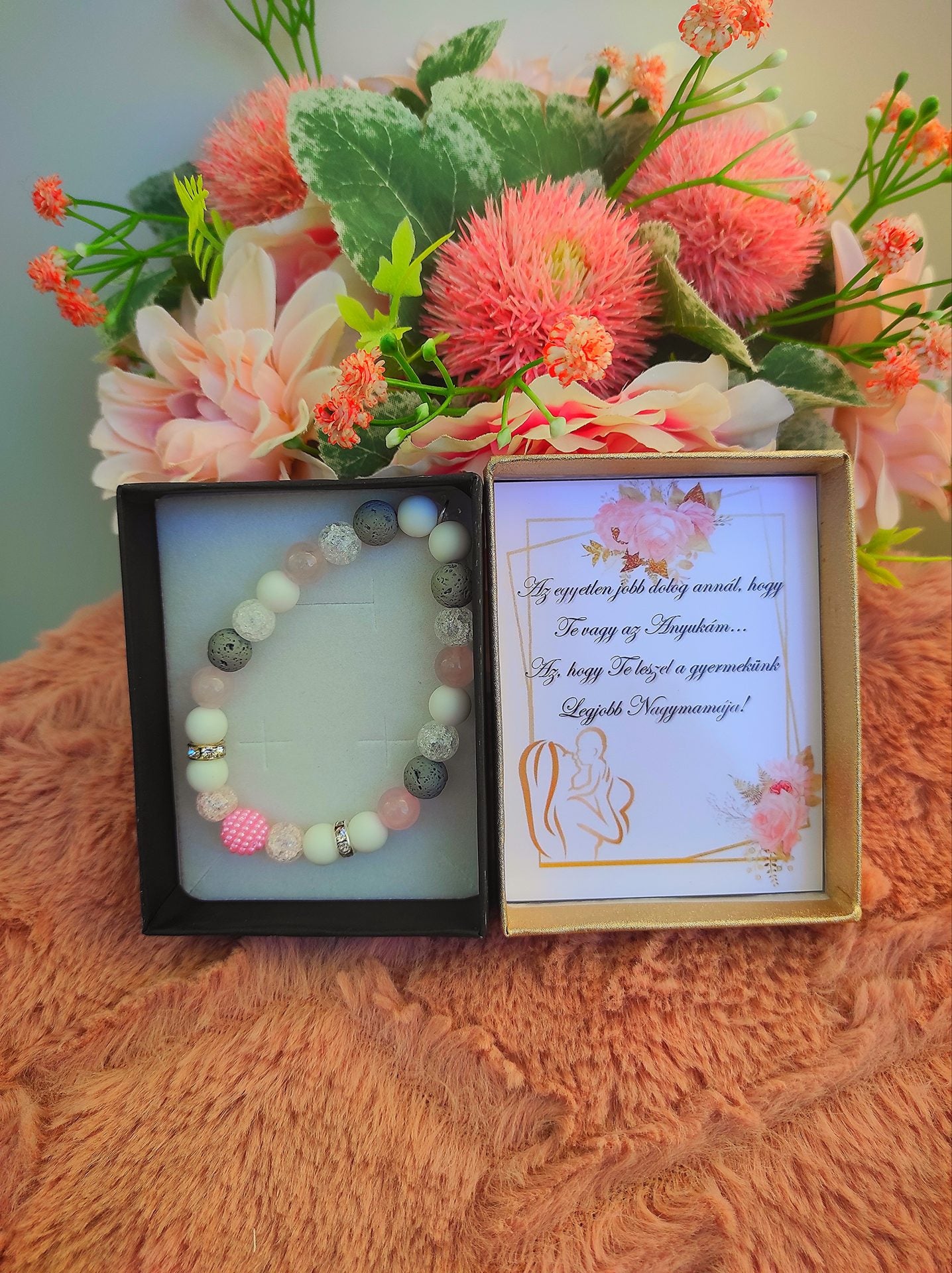 Bababejelentő szeretet ajándék